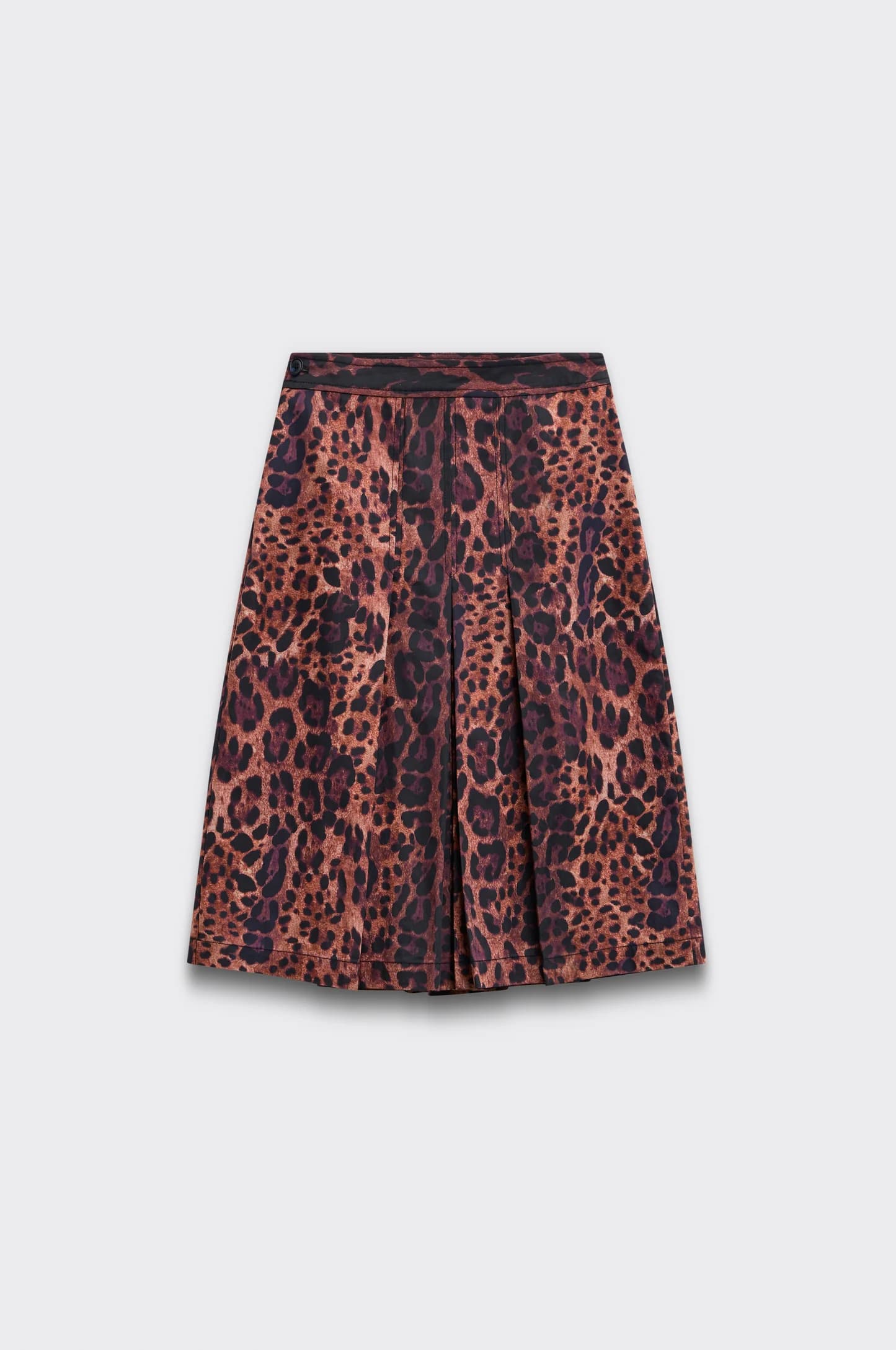 A model wearing Bas Ajustés from our collection