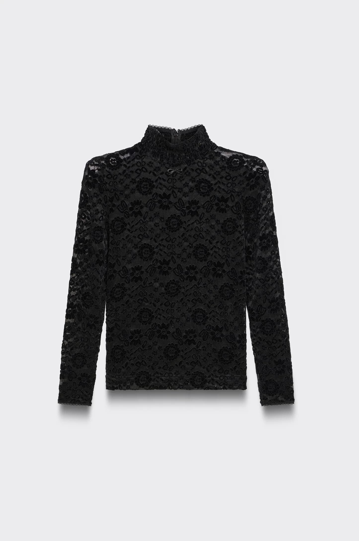 A model wearing Hauts Durables from our collection